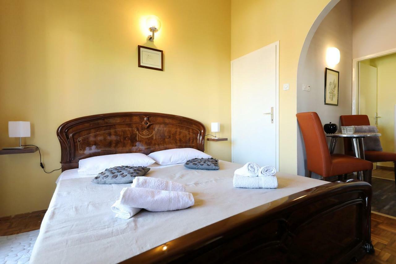 Villa Terracotta Studio 2 Starigrad Paklenica Dış mekan fotoğraf